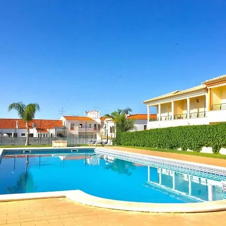 Edificio Sao Joao Areias Strip L Oura البوفيرا